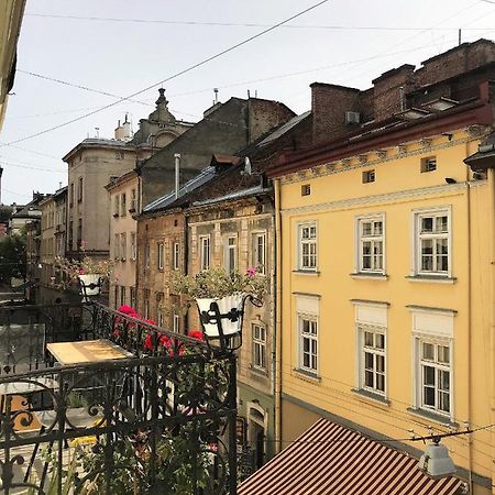 Ferienwohnung Center Lviv Rynok Square 17 Exterior foto